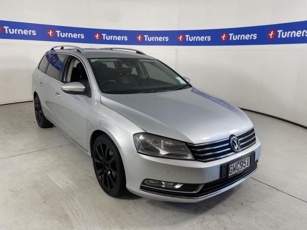 2013 Volkswagen Passat Wagon Variant TDI 125KW CL image