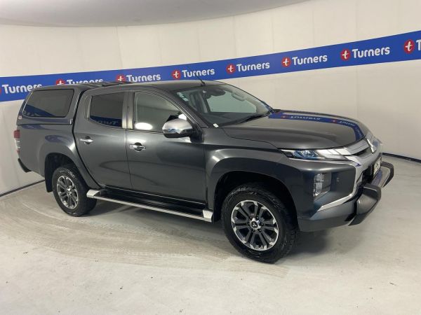2020 Mitsubishi Triton Ute DC VRX 4WD 6AT image