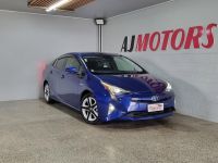 Image for 2016 Toyota Prius Hatchback S TOURING SELECTION